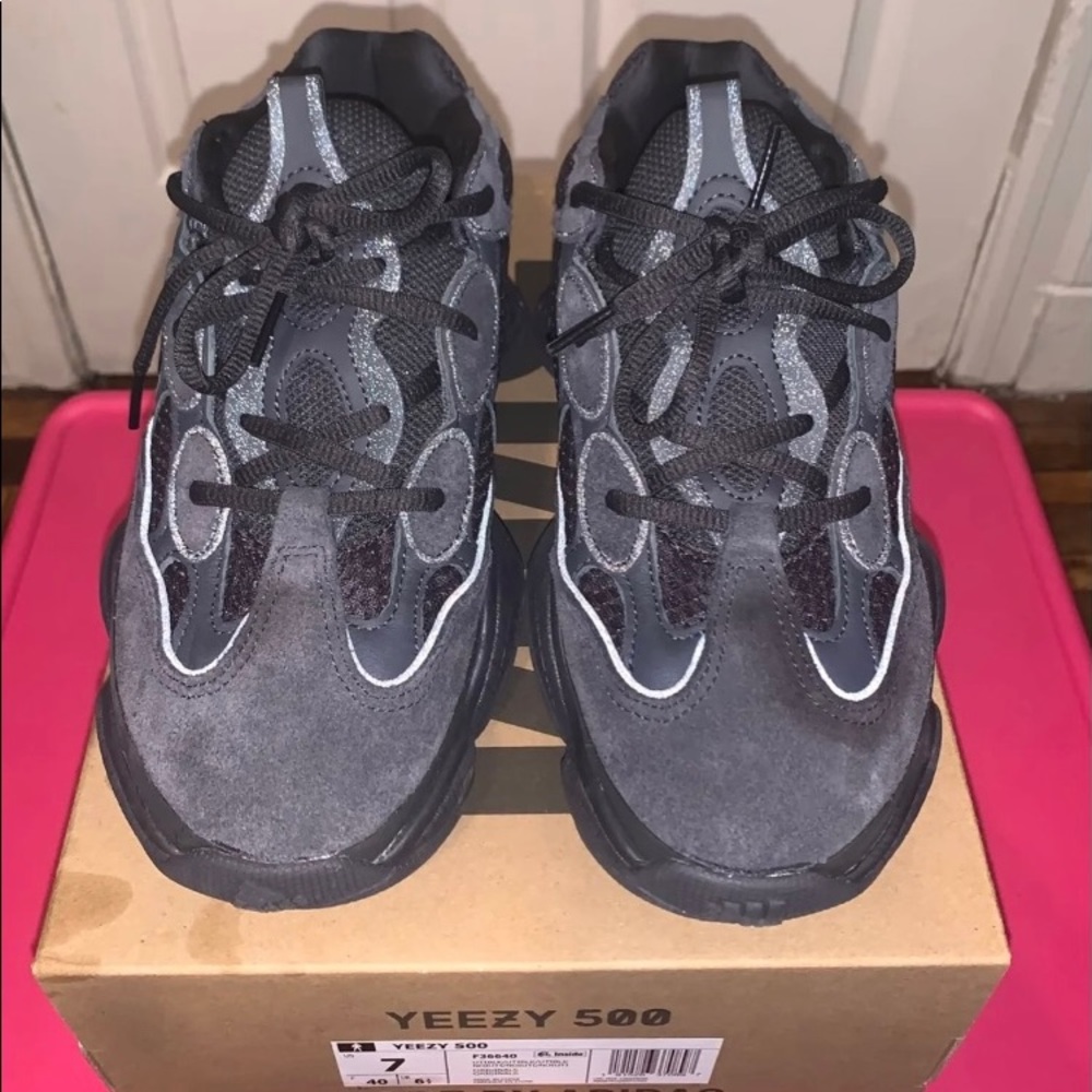 Yeezy 500